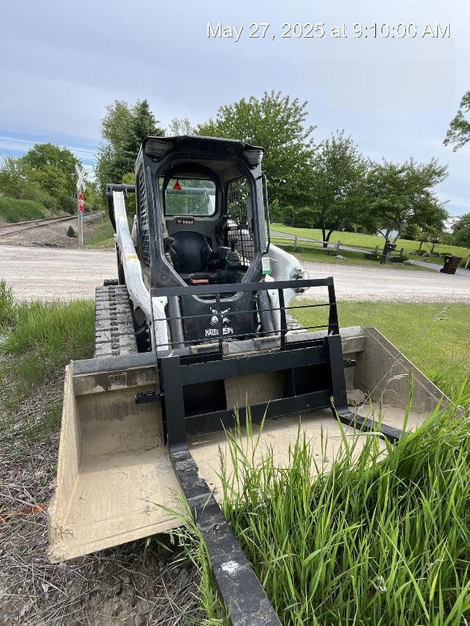 2025 ARROW MATERIAL HANDLING 24" Pallet Fork Frame
