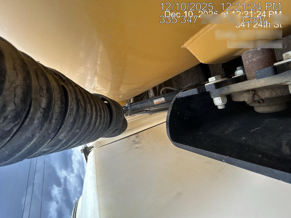 2023 Vac-Tron LP573XDT T4 Koehler Diesel Engine, 500 Gallon Debris Tank, x2 100 Gallon Water Tanks