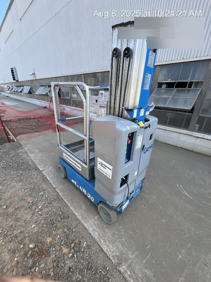 2020 GENIE GR-20