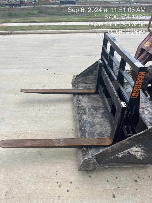 2024 ARROW MATERIAL HANDLING 48" Pallet Forks - Arrow