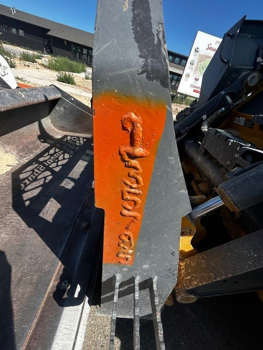 2021 PALADIN 48" Pallet Forks - Paladin