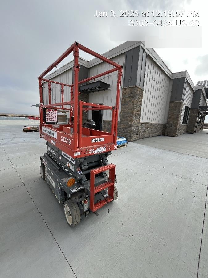 2021 SKYJACK SJ3219