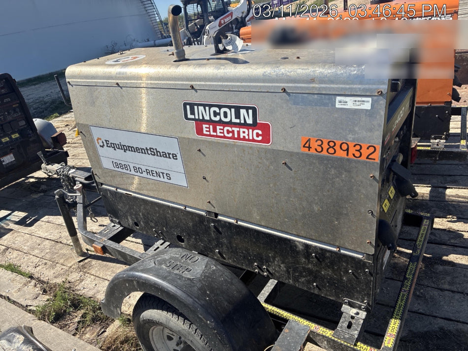 2024 Lincoln Electric LE400 Kubota V1505, Trlr, Cable Rack, Light Kit, ES Decals, T3