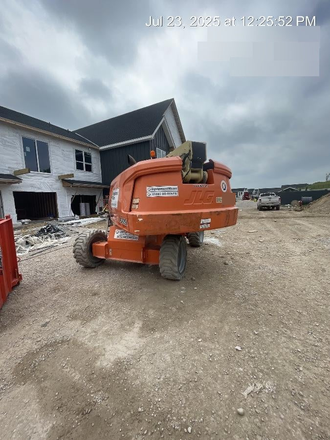 2019 JLG 660SJ