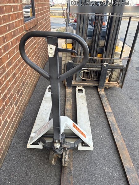 2023 STRONGWAY 4400 lb Pallet Jack