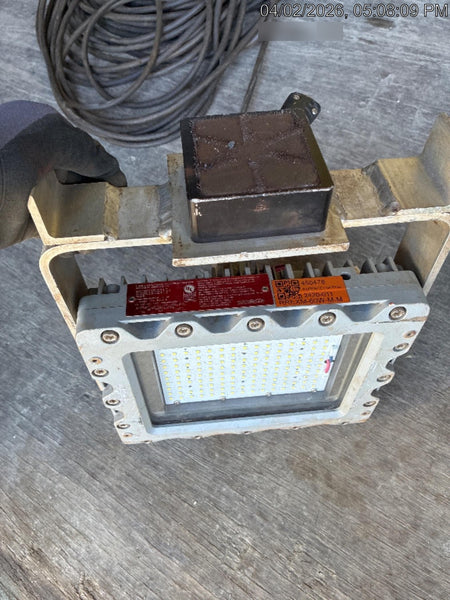 2024 WORKSITE LIGHTING RREXM-60W-M-M