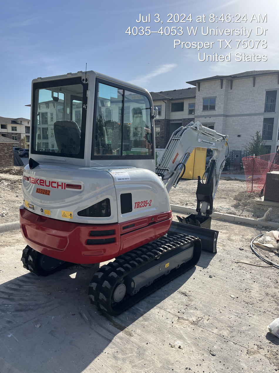 2024 TAKEUCHI TB235-2CR