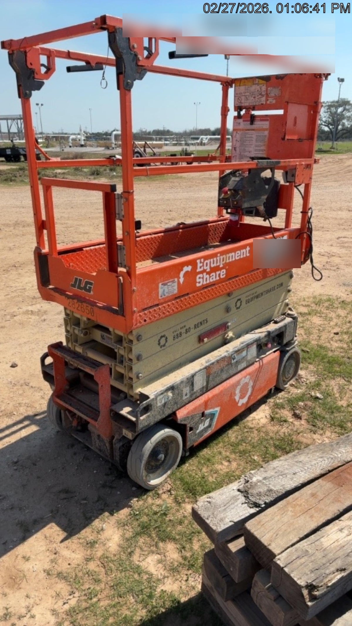 2022 JLG ES1932