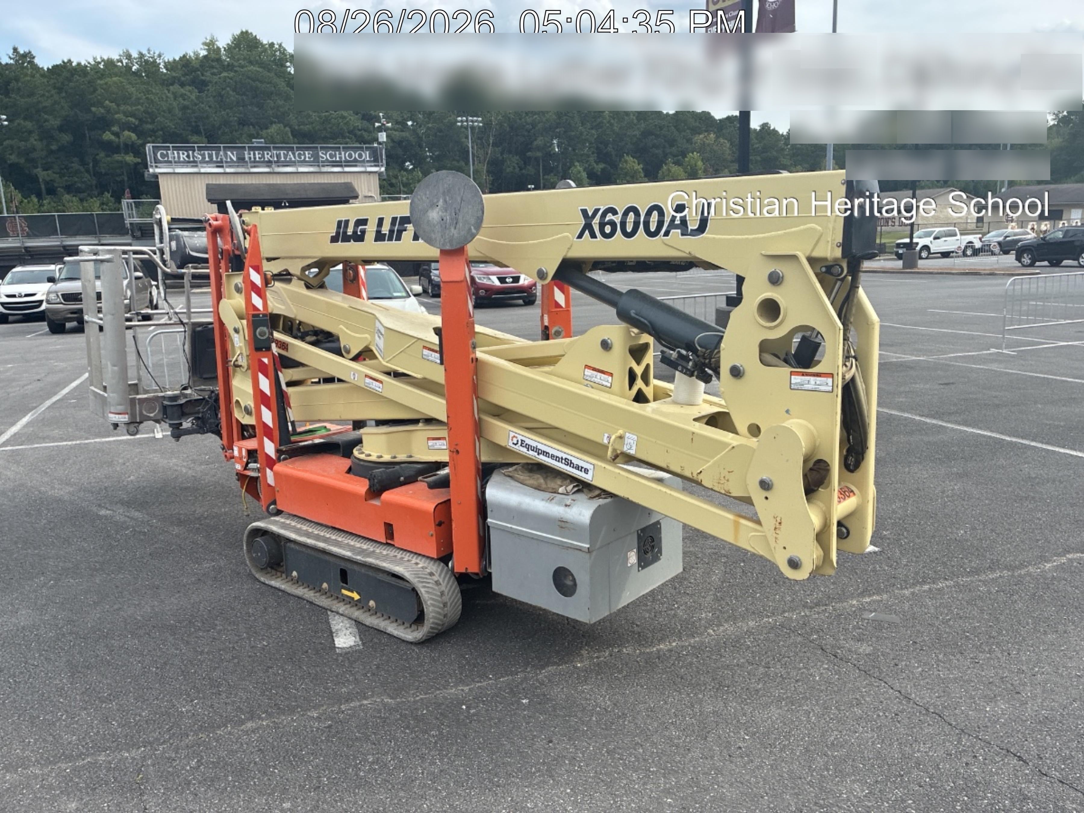 2020 JLG X600AJ