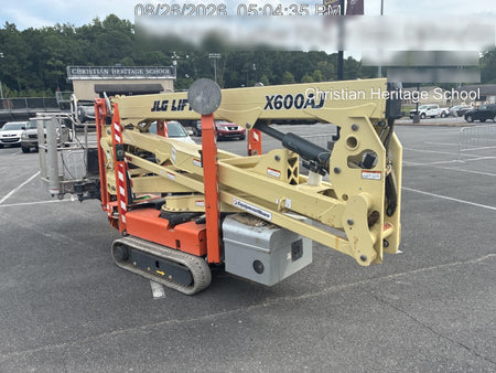 2020 JLG X600AJ