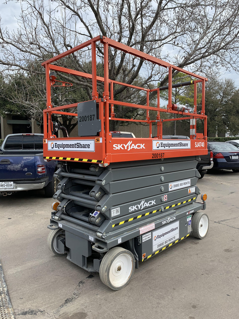 2021 SKYJACK SJ4740