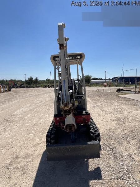 2023 TAKEUCHI TB20e
