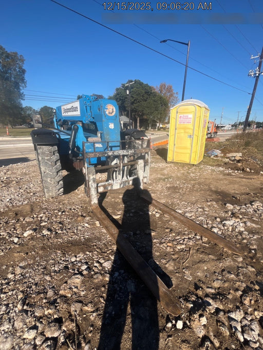 2019 Genie GTH-636 Genie GTH-636 w/Enclosed Cab w/HVAC, Work Lights, Solid Tires, Beacon, 48" Carriage and Forks