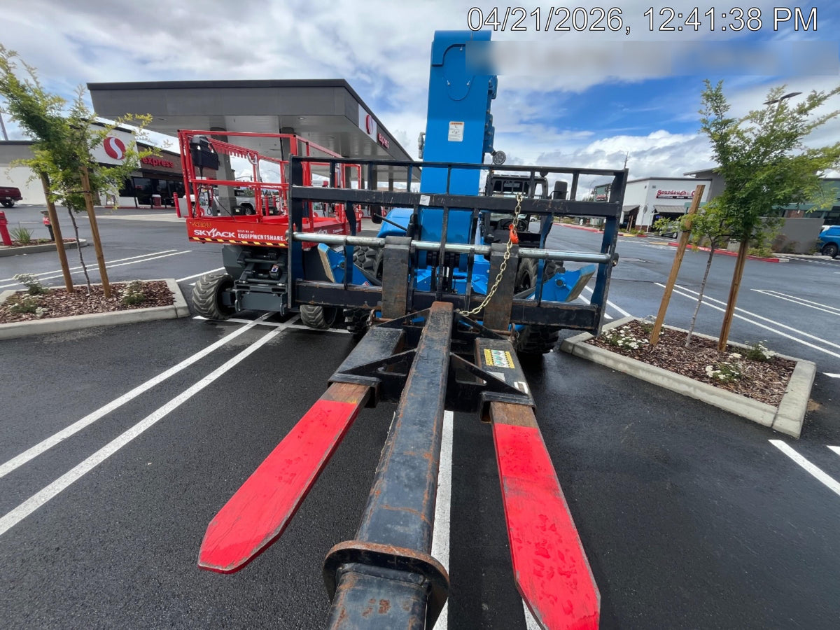 2025 GENIE GTH-1056