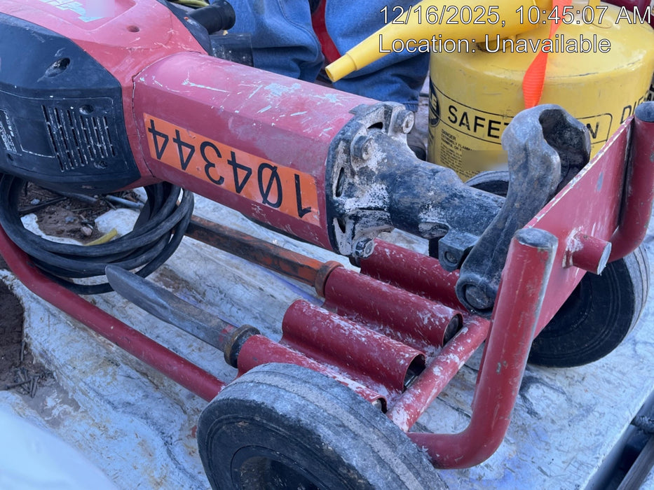 2020 HILTI TE 3000-AVR