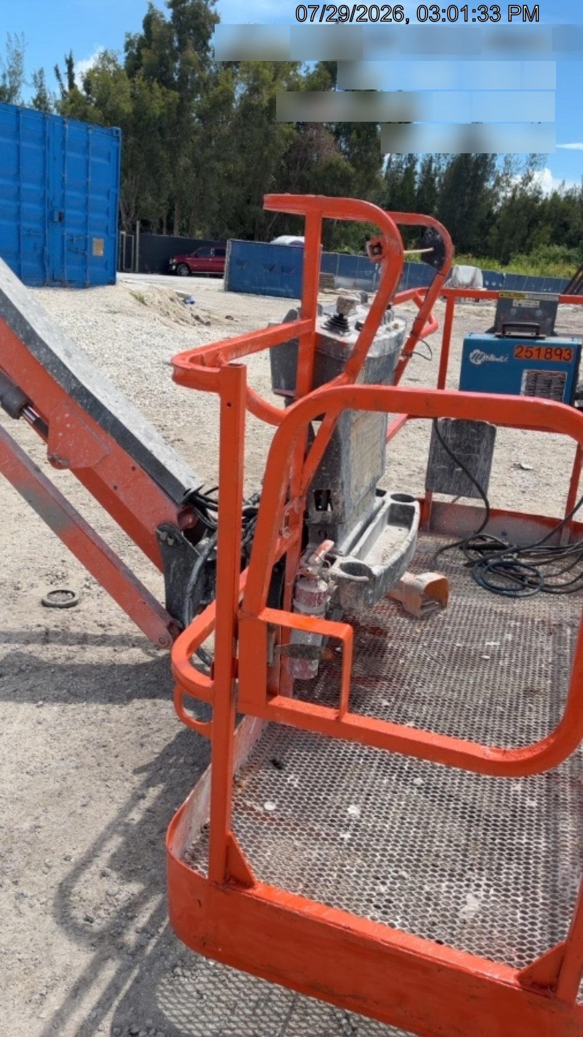 2020 JLG 660SJ