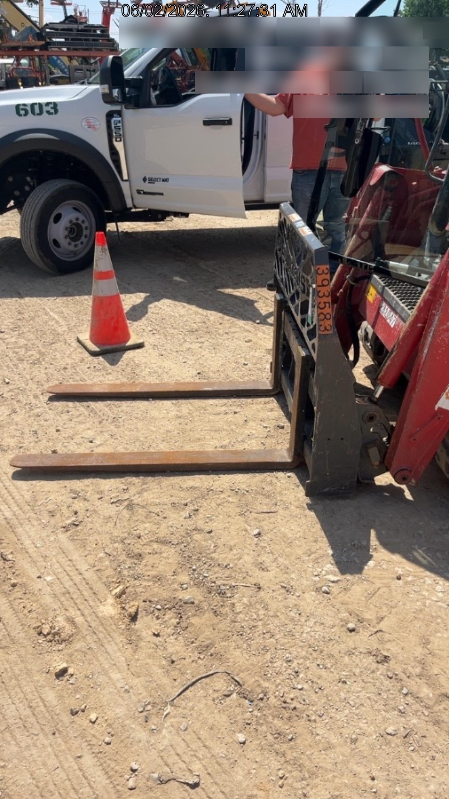 2024 PALADIN 48" Pallet Forks - Paladin