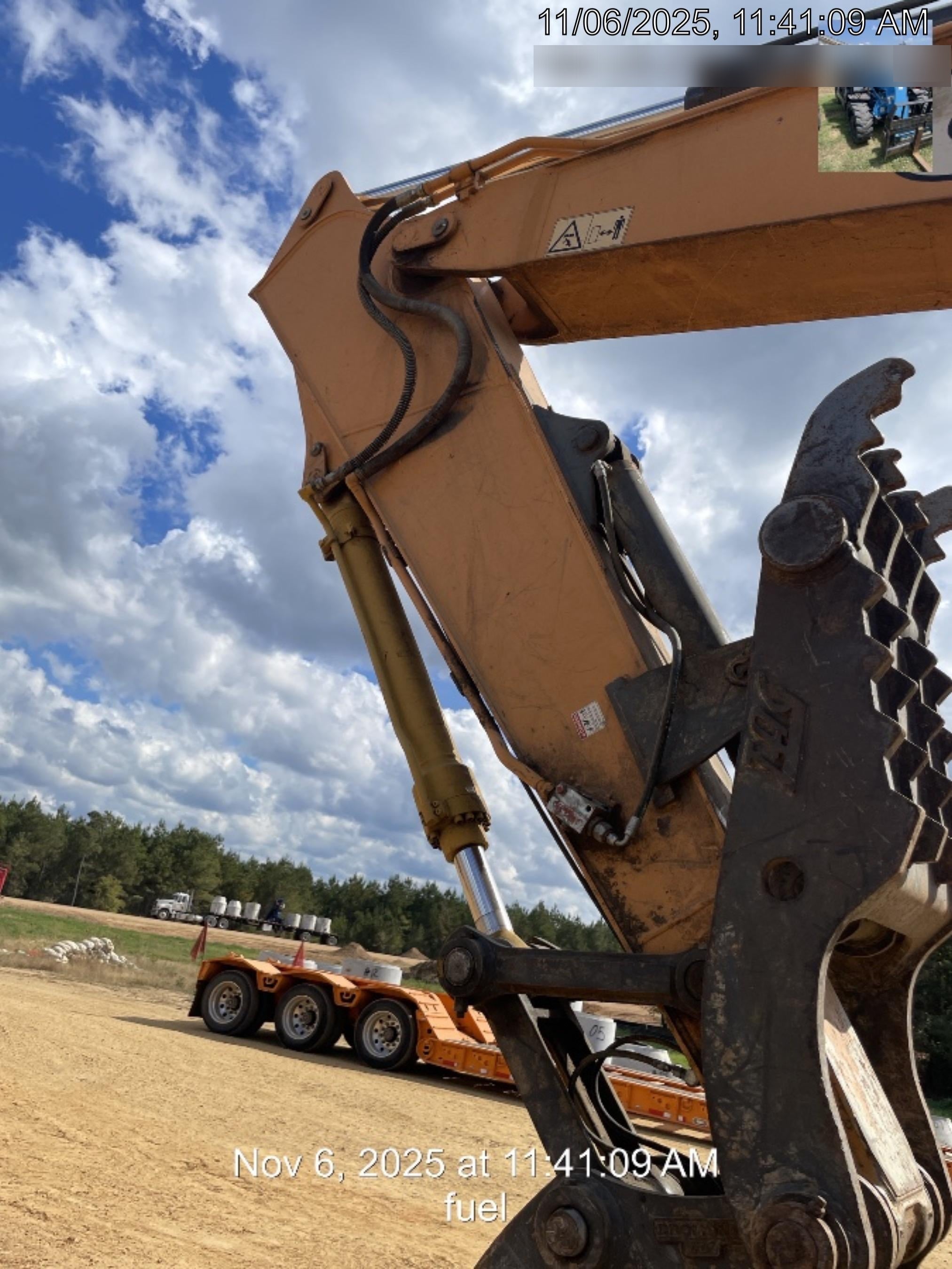 2021 CASE CX210D