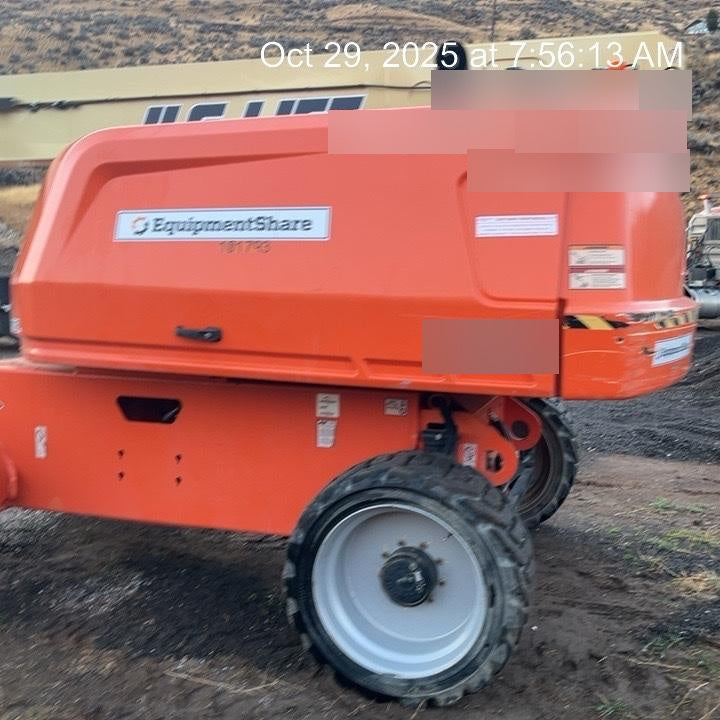 2020 JLG 660SJ