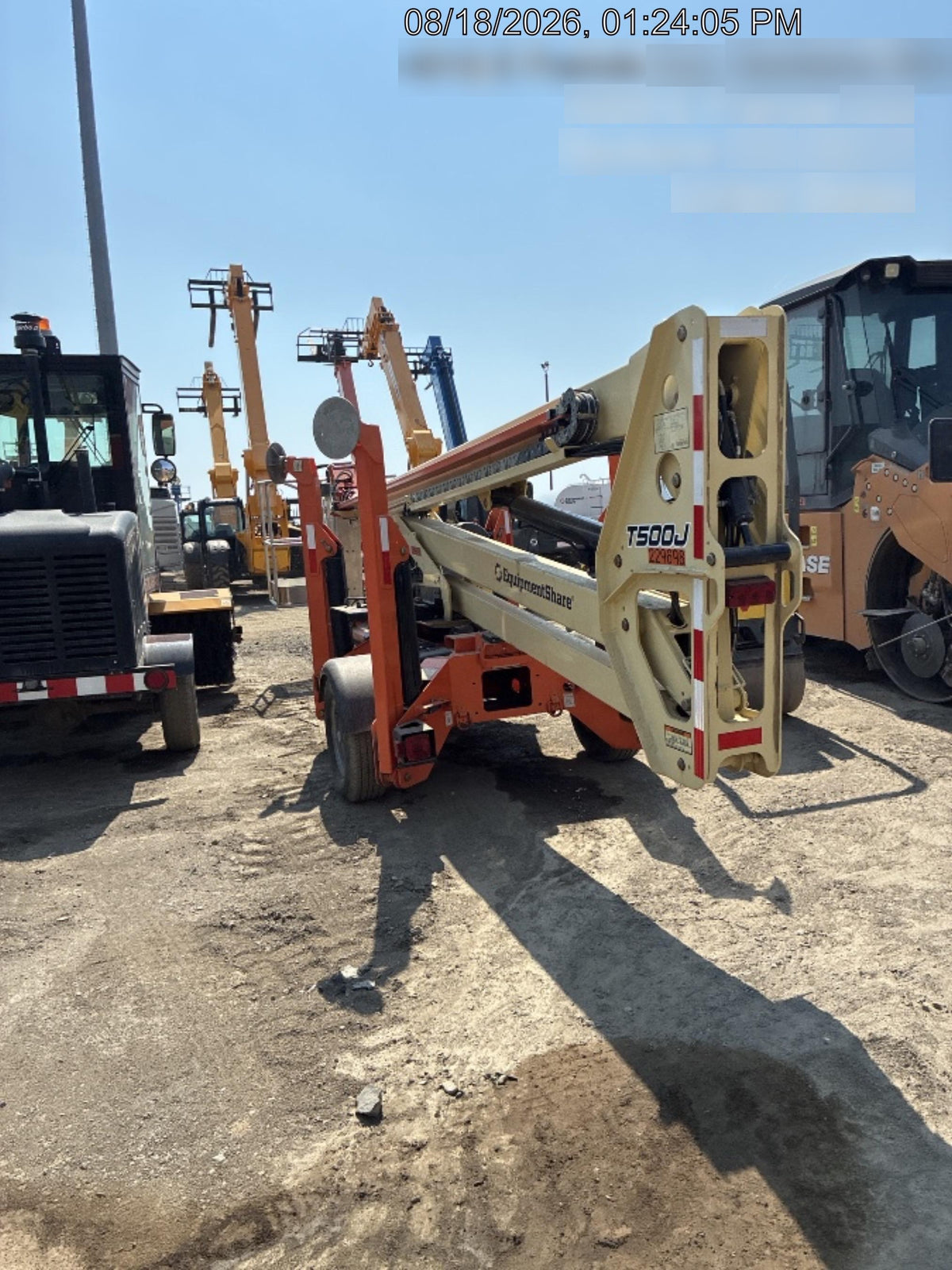 2022 JLG T500J
