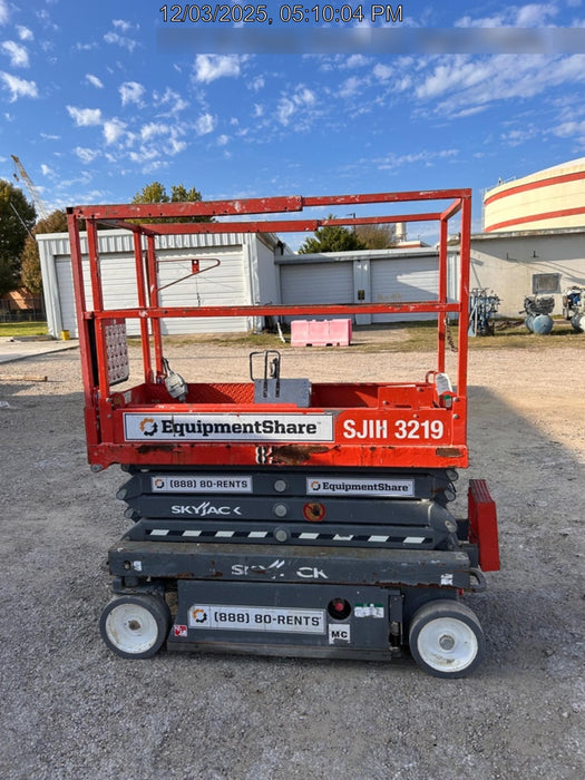 2018 SKYJACK SJIII-3219