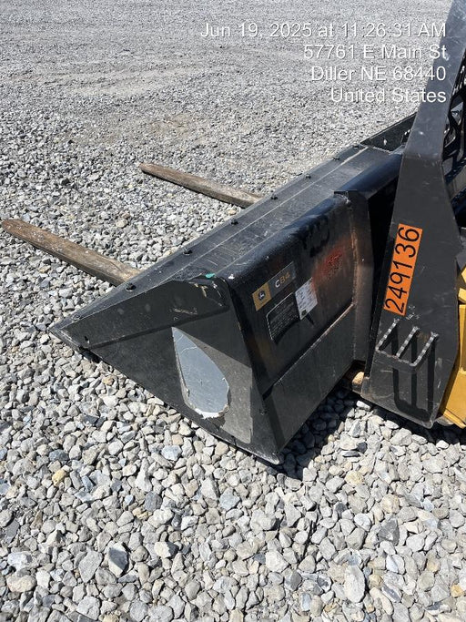 2025 JOHN DEERE 84" Bucket - John Deere