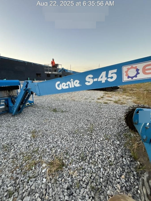 2016 GENIE S-45