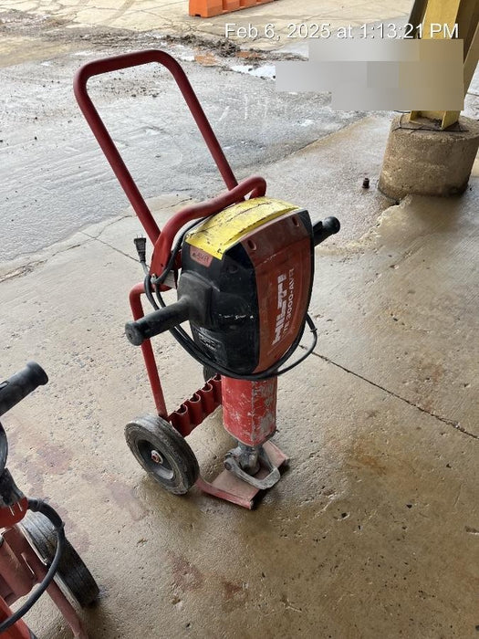 2019 HILTI TE 3000-AVR