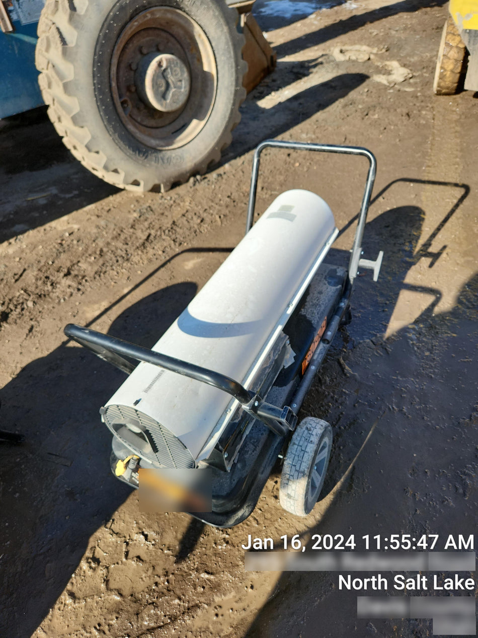 2022 LB WHITE Tradesman K175