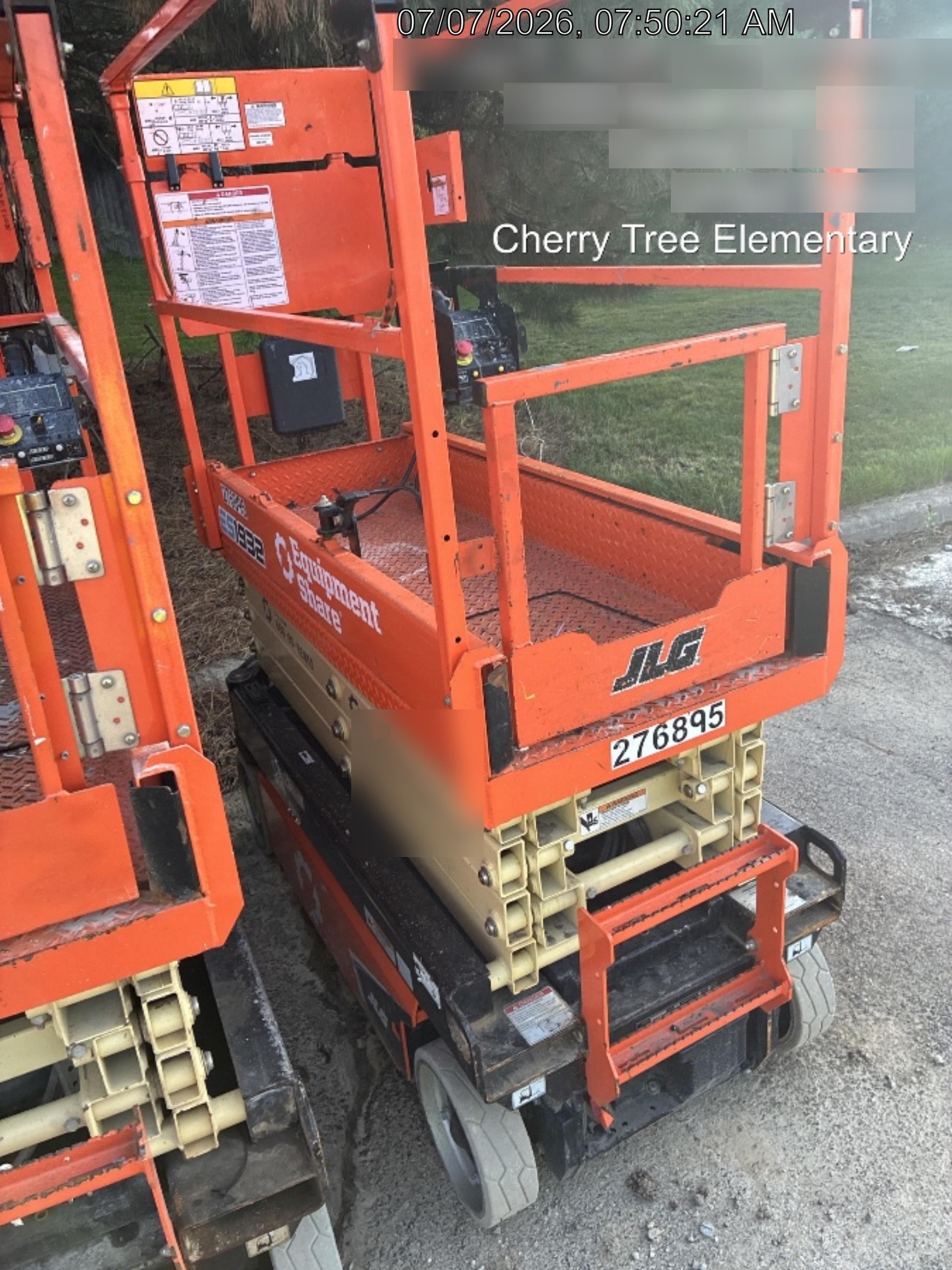 2022 JLG ES1932