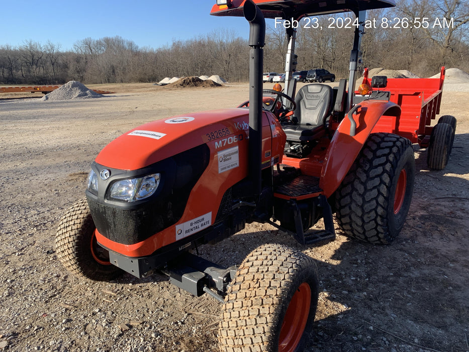 2024 KUBOTA M7060HD Canopy