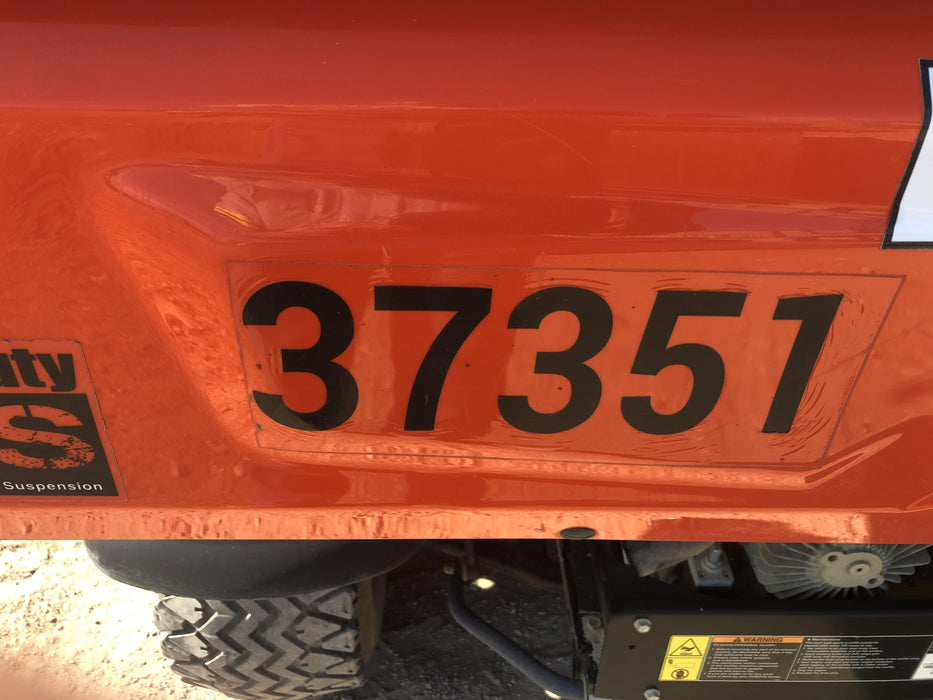 2019 Kubota RTV-X1140 4wd Utility Cart, LED Strobe, Windshield Tempered Glass, Plastic Canopy, Wire Harness Kit, Backup Alarm