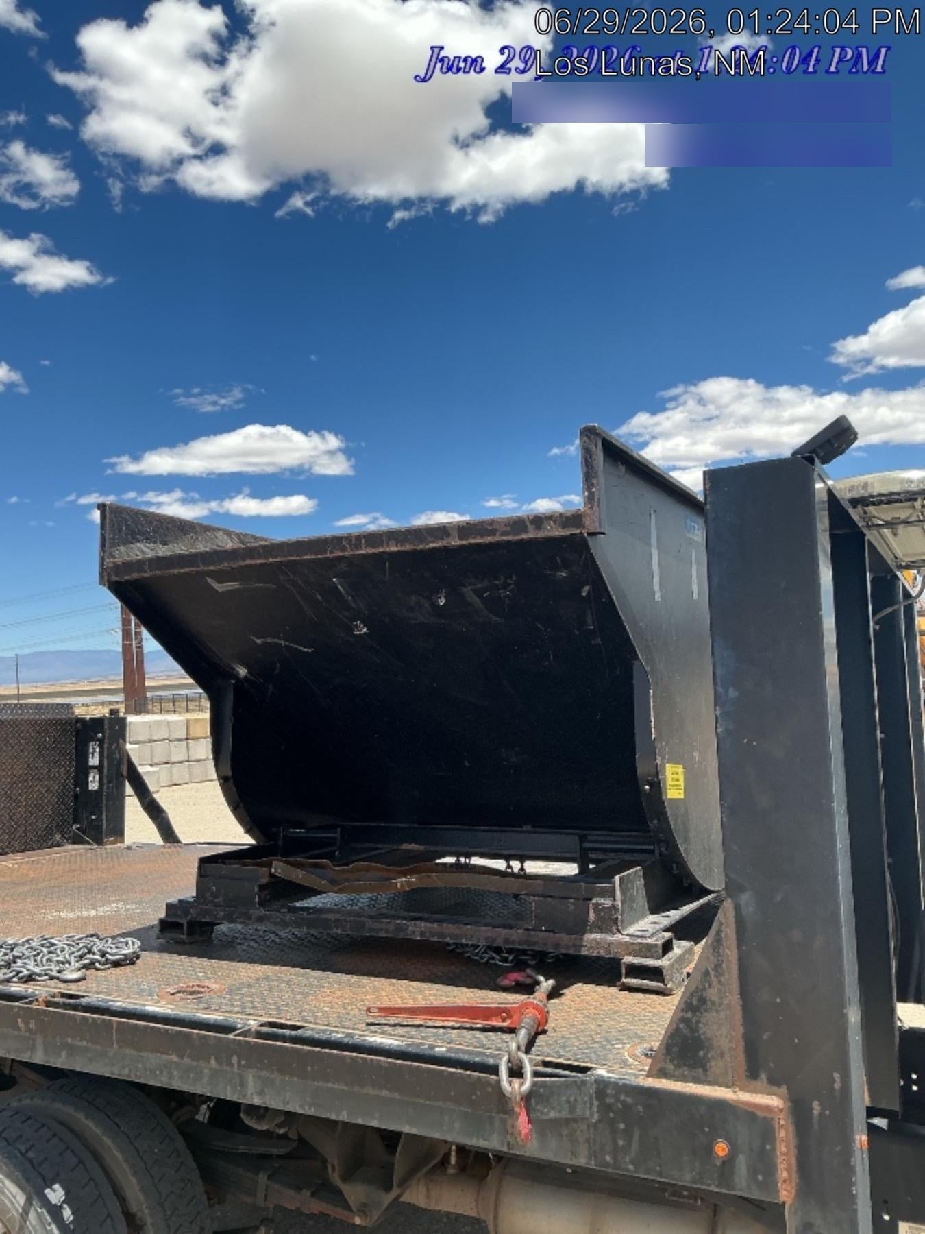 2025 STAR INDUSTRIES M-1820 - Self-Dump Hopper