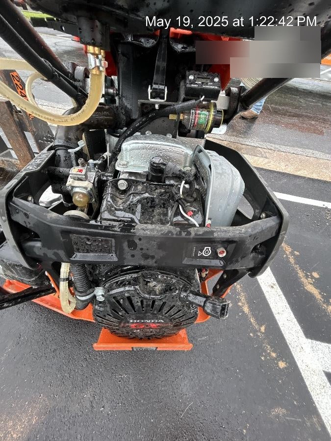 2024 HUSQVARNA LT6005