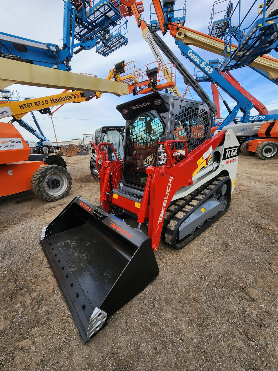 2023 TAKEUCHI TL6CR