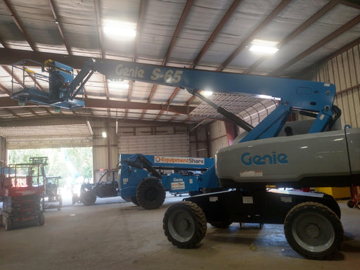 2017 GENIE S-65
