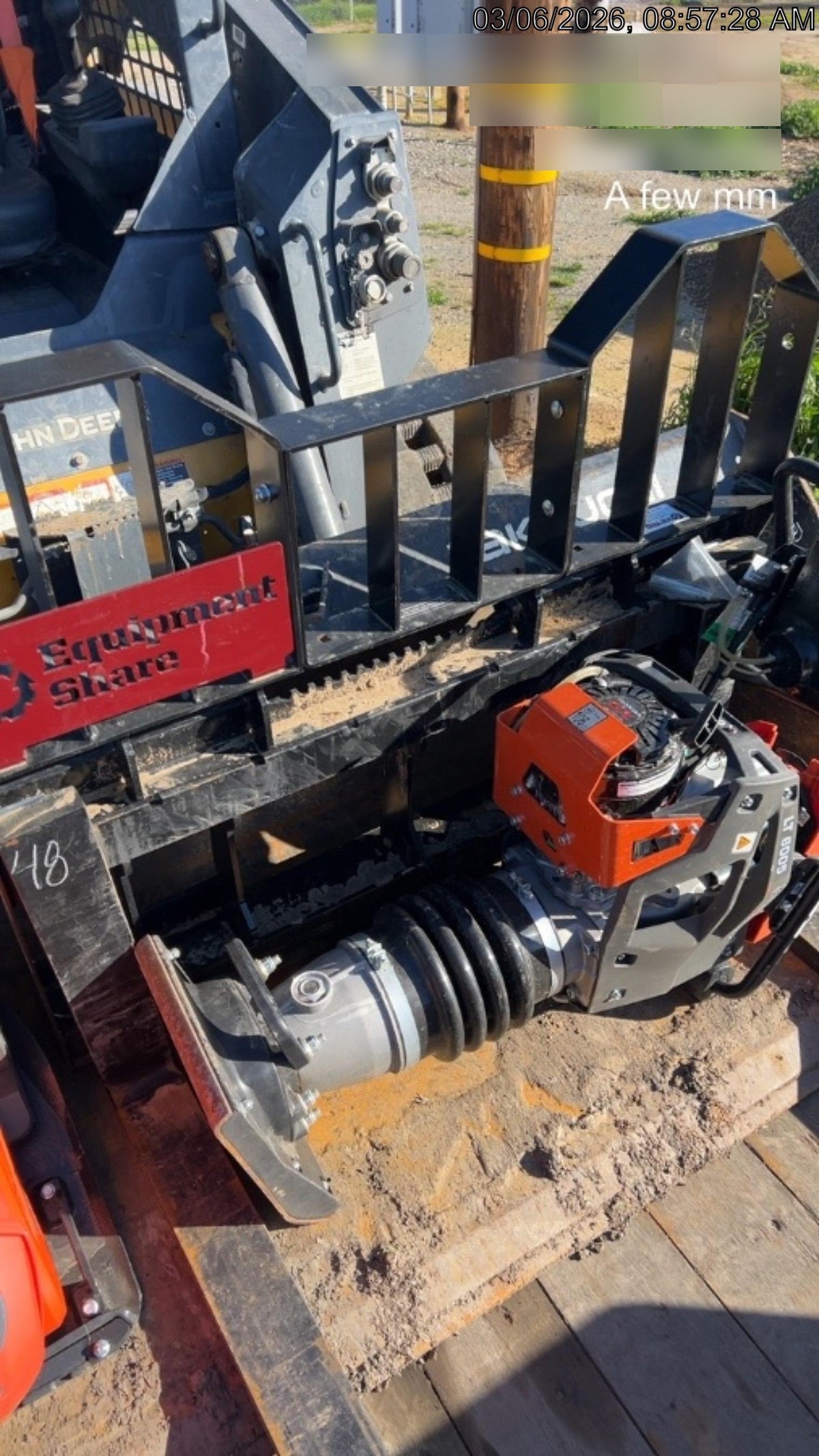 2025 HUSQVARNA LT6005