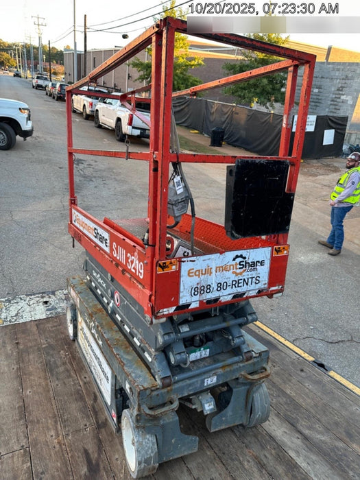 2019 Skyjack SJIII-3219 Stand. w/Trojan Batteries