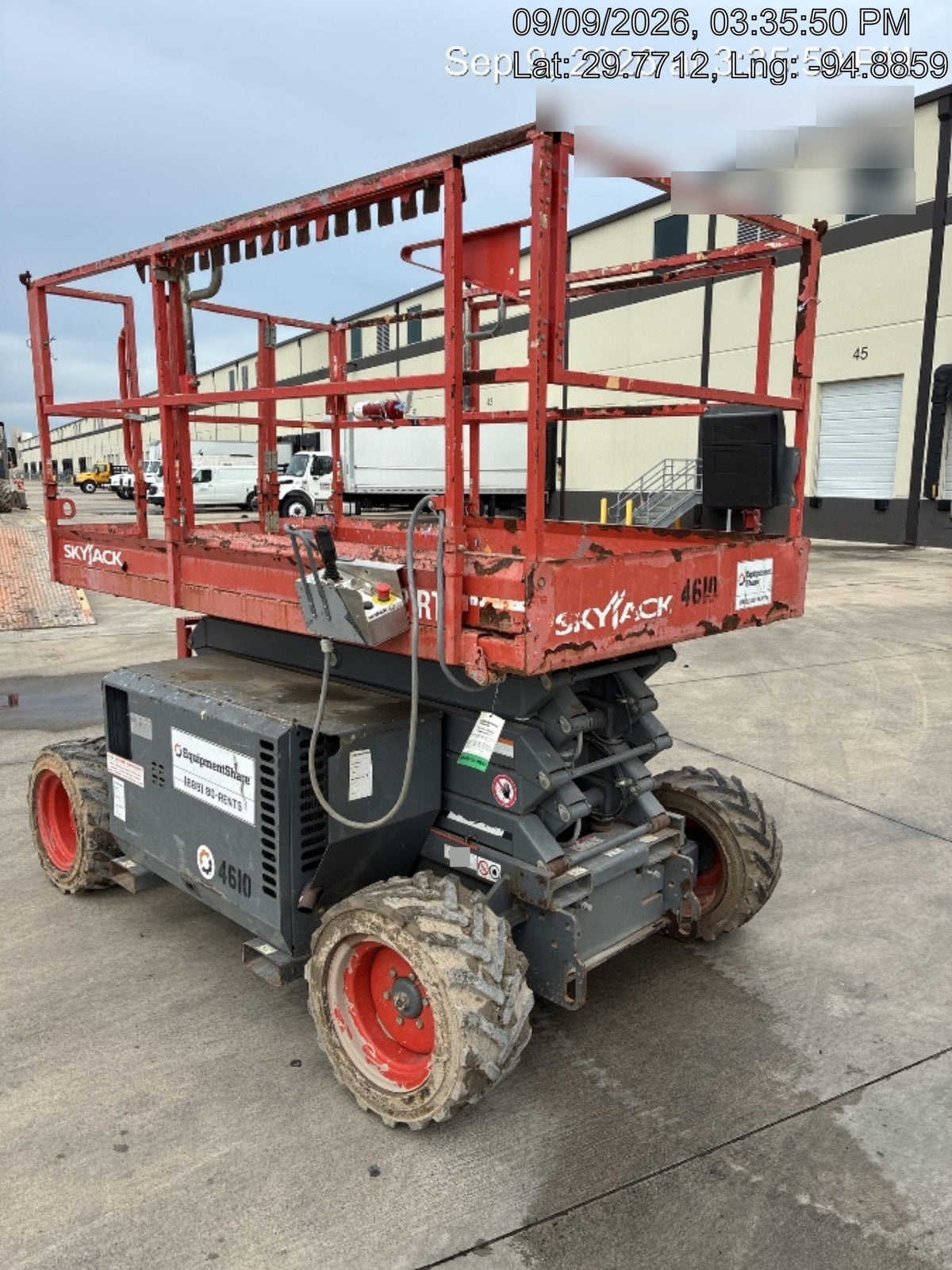 2017 SKYJACK SJ6832 RT