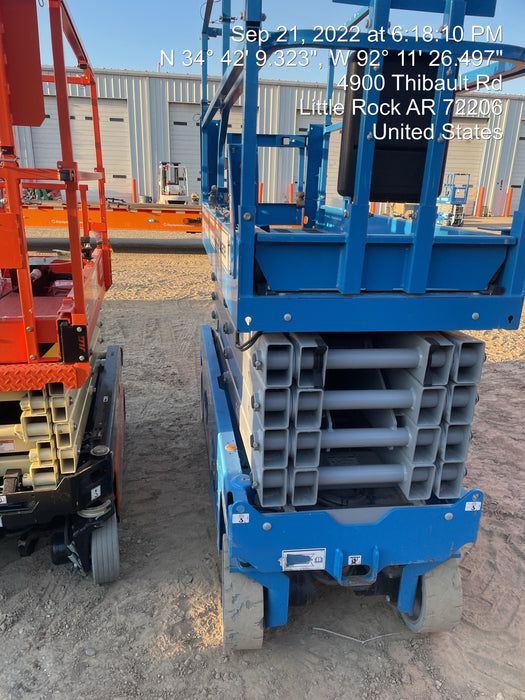 2020 Genie GS-3232 Standard, Folding half height swing gate