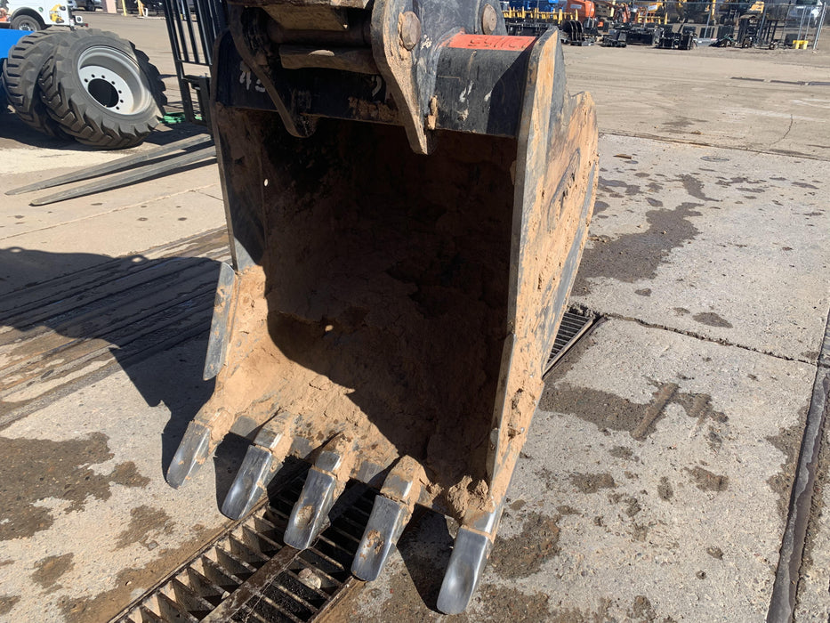 2020 SANY 42" Bucket - Sany