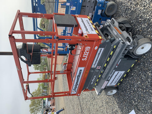 2020 Skyjack SJIII-3219 Solid NM Tires, Half height spring hinged entry gate, Dual Beacons, 800W Inverter