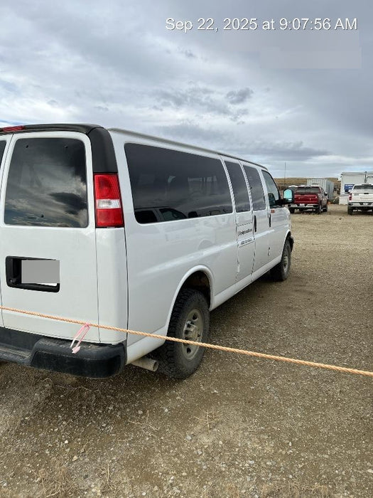 2023 CHEVROLET Express Van - Rental
