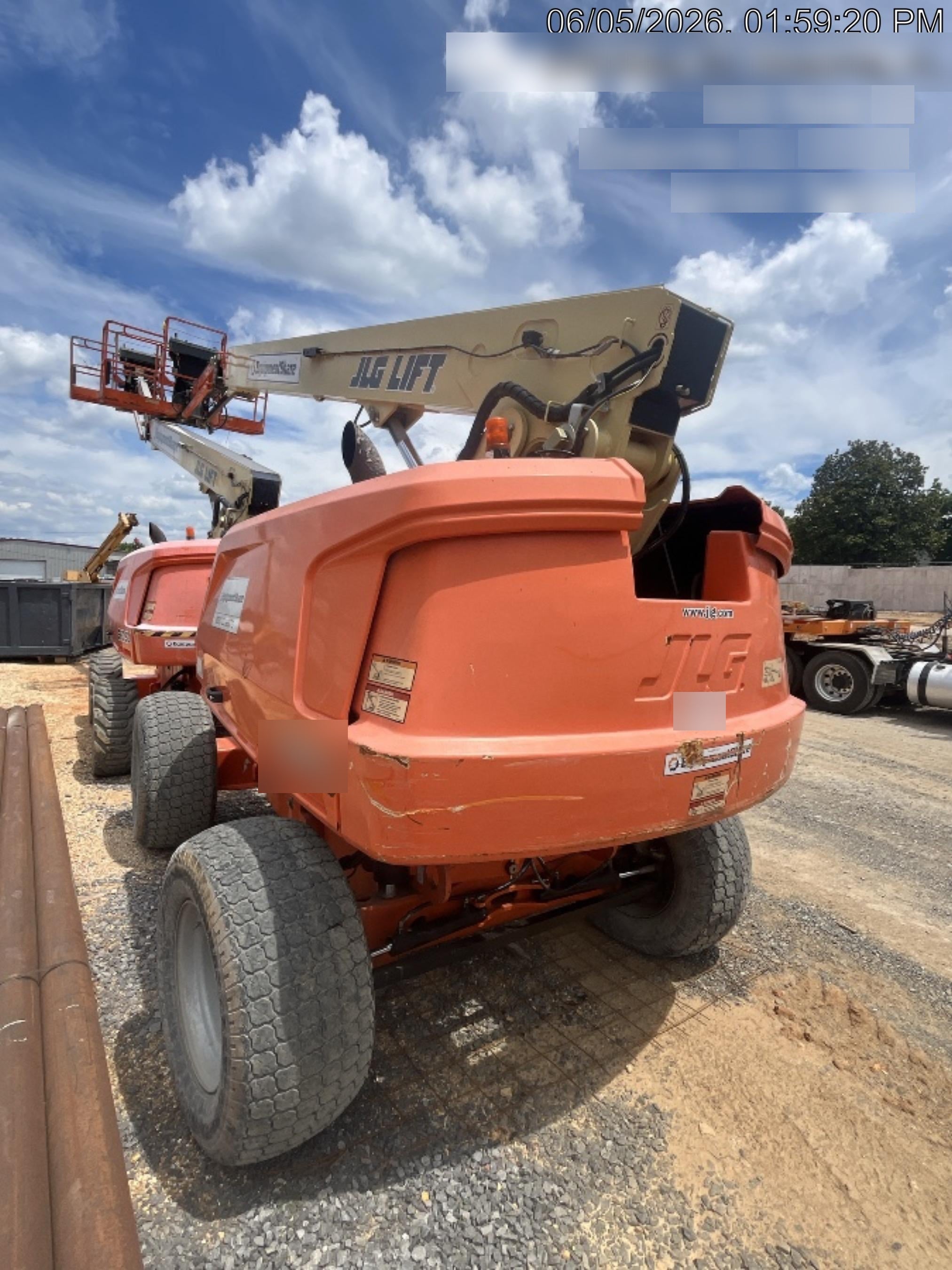 2020 JLG 660SJ