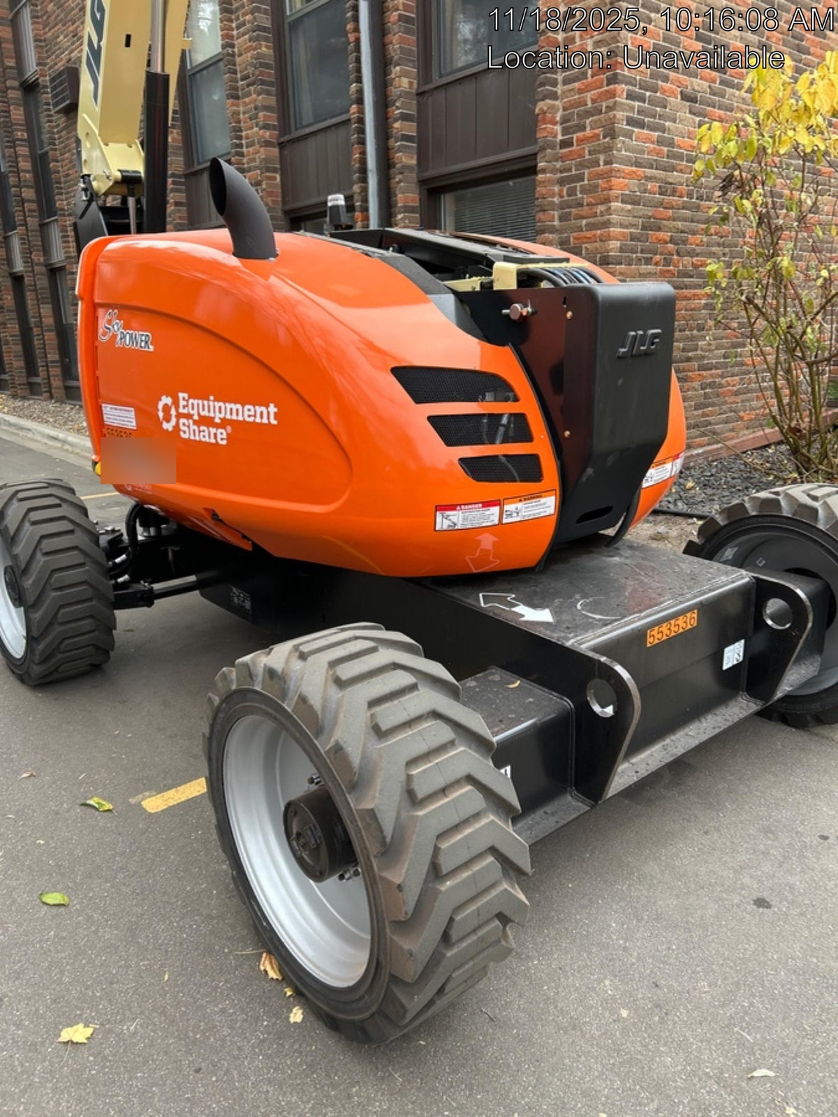 2025 JLG 600AJ