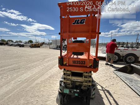 2021 JLG ES1932