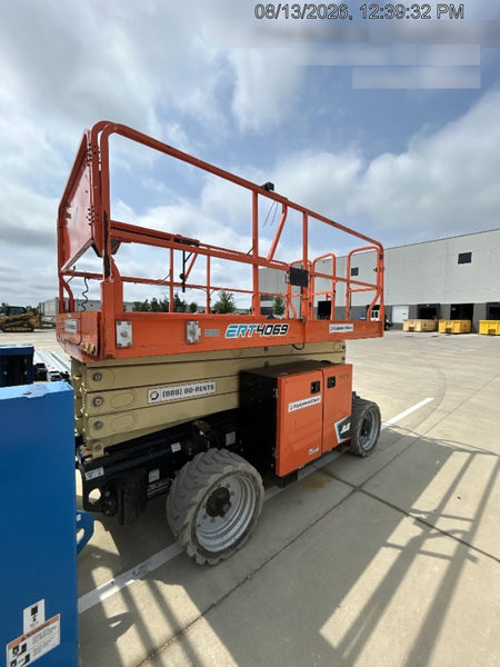 2021 JLG ERT4069