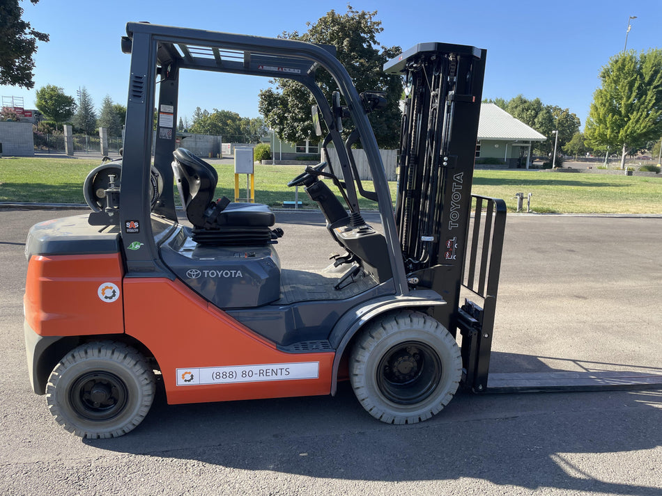 2022 TOYOTA 50-8FGU25