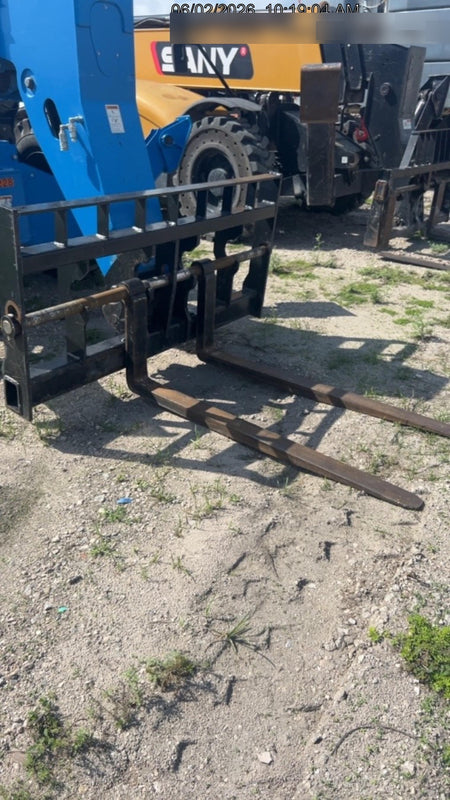 2025 GENIE GTH-1056