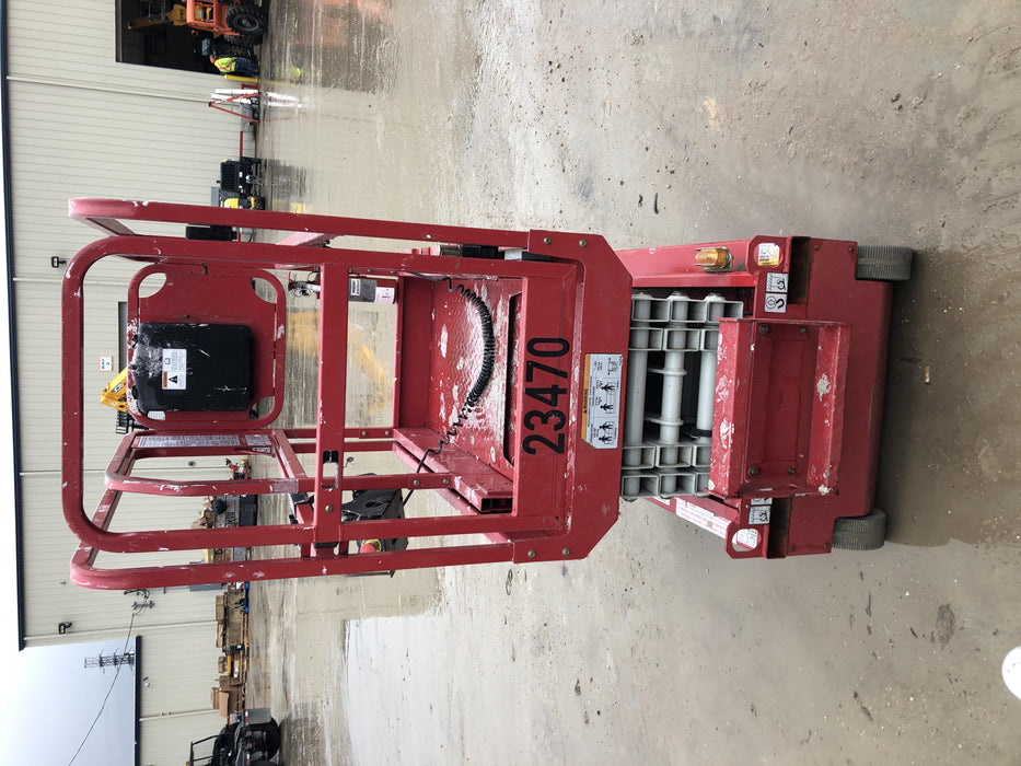 2019 MEC 1330SE MEC 1330SE w/ES Track Hardware, Full Extended 2 Year Warranty